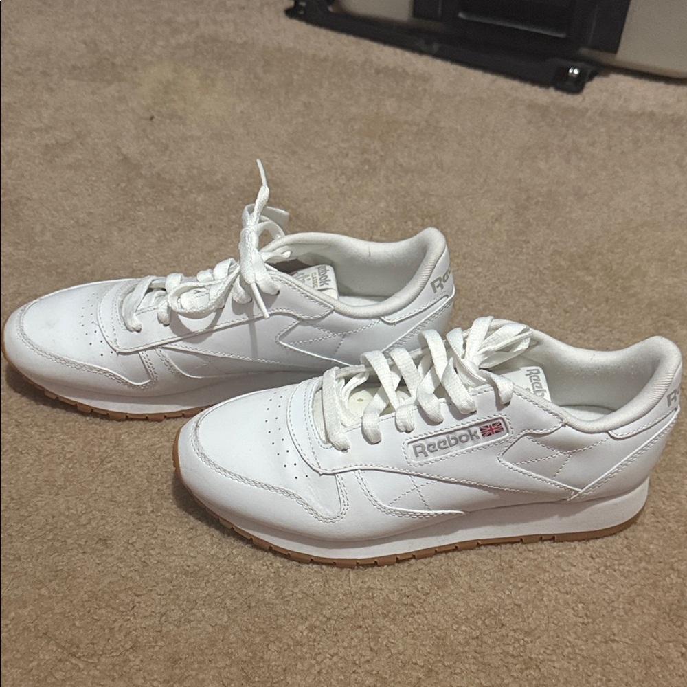 Reebok White Athletic Shoes